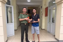 Giúp người nước ngoài tìm lại tài sản bị mất