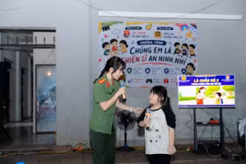“Chiến sĩ an ninh nhí” học cách tự bảo vệ mình