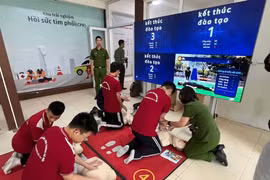 Biến kỹ năng sinh tồn thành phản xạ: Dấu ấn từ mô hình giáo dục cộng đồng của Công an Hà Nội