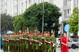 Cái quý nhất là sự tin tưởng của nhân dân