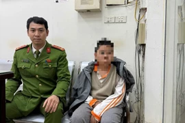 Kịp thời giúp cháu bé đi lạc trở về với gia đình