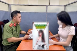 Cờ bạc trực tuyến cuối năm, 'bẫy đỏ đen' giăng kín không gian mạng