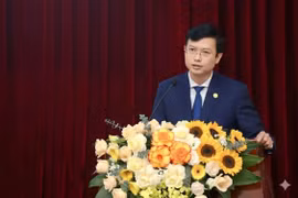 Giám đốc Sở GD-ĐT Hà Nội: Trường tư thu phí giữ chỗ là đẩy rủi ro cho phụ huynh 