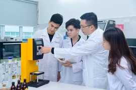 30% thí sinh xuất sắc theo từng nhóm ngành đào tạo khoa học công nghệ có cơ hội nhận học bổng