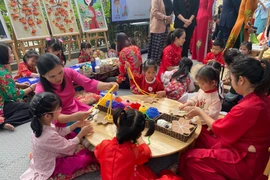 Học sinh Hà Nội nghỉ Tết Bính Ngọ 5 ngày