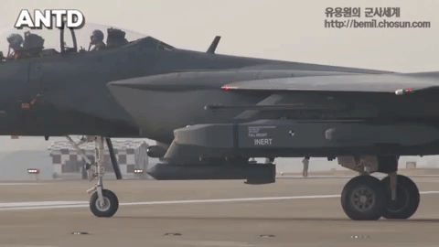 F-15 cụt cánh vẫn lết về căn cứ an toàn, kỳ tích vừa lặp lại lần thứ 2