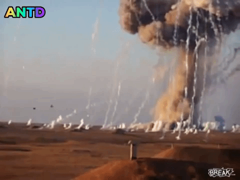 Dù bị cấm, Mỹ vẫn thả bom