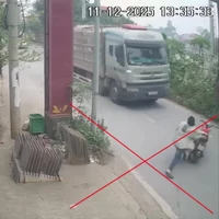 Tin Podcast ngày 12-12-202: Đẩy cán bộ cảnh sát giao thông vào đầu xe ô tô vì không bỏ qua lỗi vi phạm