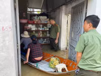 Nhìn lại hành trình chia sẻ nghĩa tình với đồng bào vùng bão lũ