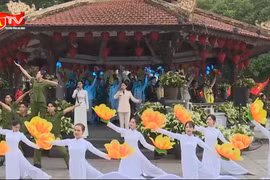 Ấn tượng đêm nhạc “Hà Nội bình yên” với dấu ấn lực lượng Công an Thủ đô