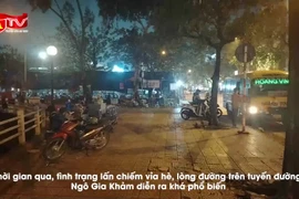 Nhiều đoạn vỉa hè đường Ngô Gia Khảm bị lấn chiếm