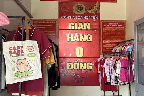 Công an xã Hợp Tiến: Lan tỏa yêu thương từ “Gian hàng 0 đồng”