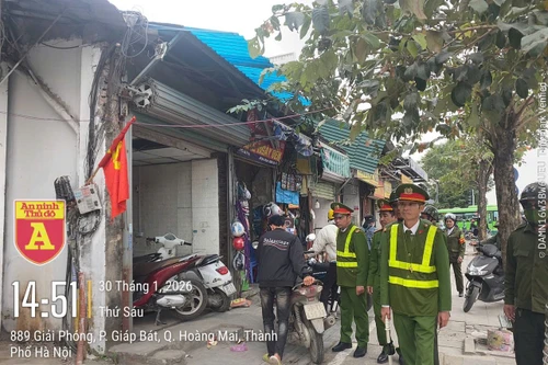 Quyết liệt xử lý vi phạm trật tự đô thị khu vực bến xe Giáp Bát