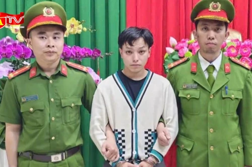 Khởi tố tội giết người đối với nam thanh niên 'đại náo' bến xe 