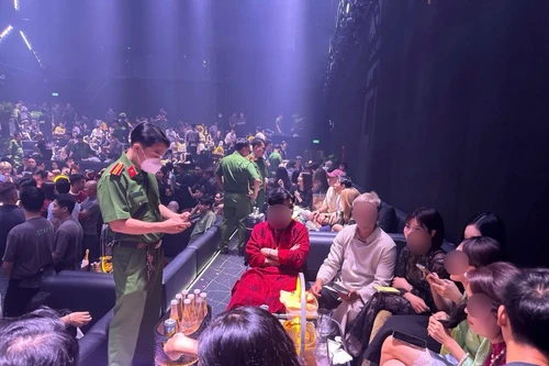 Đột kích quán bar, phát hiện nhiều khách dương tính với ma túy