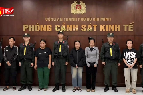 Khởi tố 5 đối tượng sản xuất dầu gió giả nhãn hiệu Siang Pure Oil