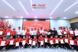 Nhà máy Coca-Cola tổ chức thực tập và tư vấn nghề nghiệp cho sinh viên Tây Ninh