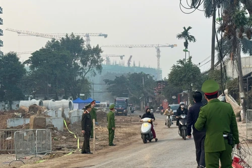 Nhiều hộ dân đã tự bàn giao mặt bằng cho dự án đường Đặng Thai Mai