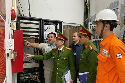 Thiết lập'vành đai' an toàn cháy, nổ tại các điểm bầu cử