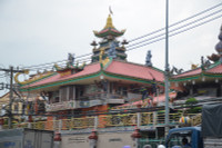 Nghẹt thở nhiều giờ giải cứu thanh niên nghi 