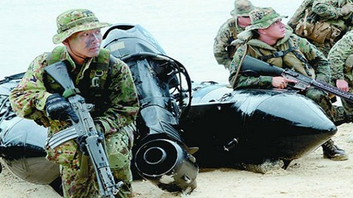 Nhật Bản tăng cường sức mạnh quân đội, đối phó với Trung Quốc ảnh 2