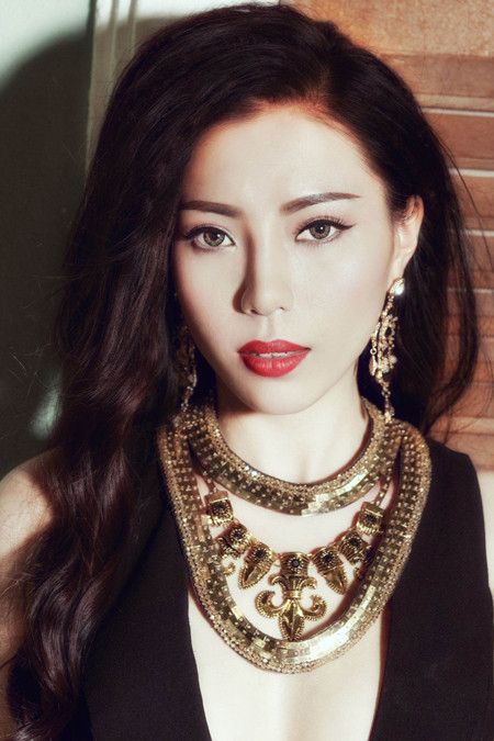 Ca sĩ Linh Linh - “nốt trầm” mới mẻ của làng nhạc Hà Nội ảnh 5 Ca sĩ Linh Linh - “nốt trầm” mới mẻ của làng nhạc Hà Nội ảnh 5