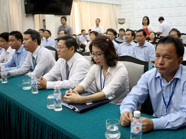 Thủ tướng yêu cầu đổi mới cách tuyển chọn lãnh đạo ảnh 1