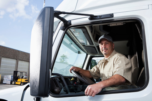 Làm cách nào để tránh đạp nhầm chân ga với chân phanh khi lái ô tô? ảnh 6