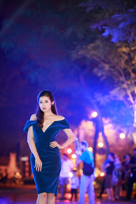 Á hậu Dương Tú Anh “phá cách”, khoe vòng 1 gợi cảm ảnh 5