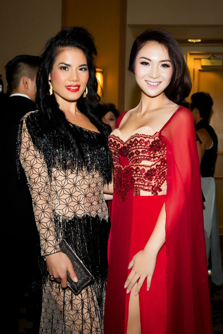 Hoa hậu Jennifer Chung hội ngộ dàn ca sĩ nổi tiếng hải ngoại ảnh 10