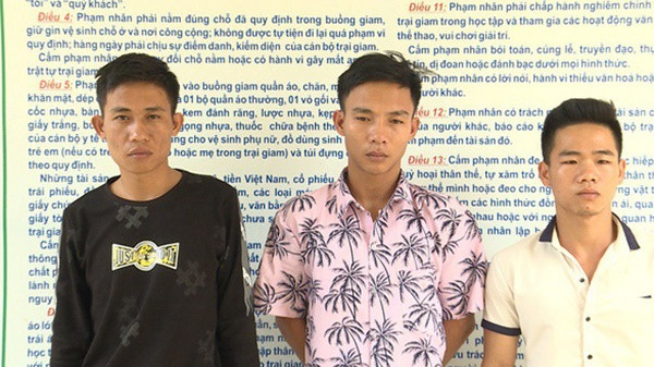 [AUDIO 7-10-2019] Tạm giữ hình sự chủ quán karaoke "giam lỏng" 13 nữ nhân viên ảnh 1