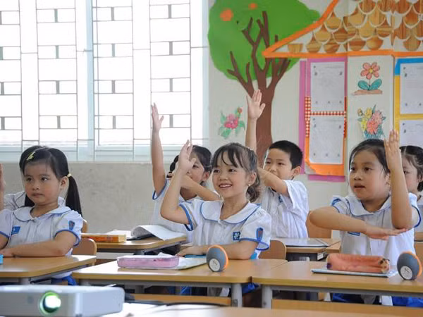 Cần nhiều người lên tiếng, cũng cần cả những người chịu lắng nghe ảnh 2