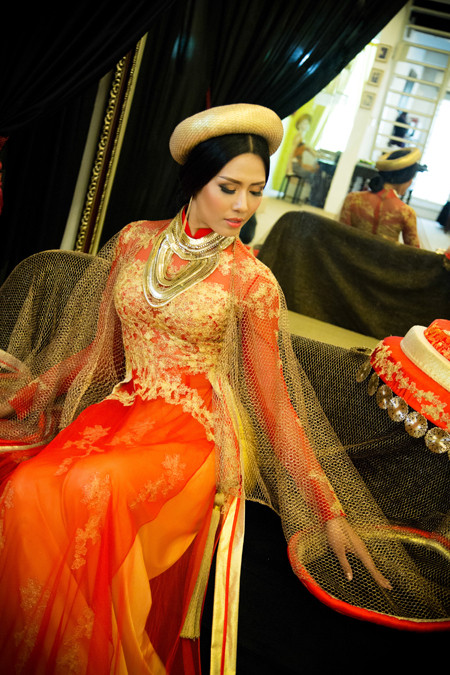 Cận cảnh bộ “Long vũ khúc” Nguyễn Thị Loan sẽ mặc tại Miss World ảnh 8