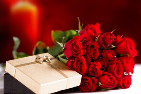 Những món quà ý nghĩa khiến phái đẹp "đốn tim" ngày 8-3 ảnh 1