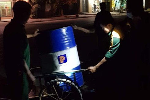 [Audio 18-12-2018] Thanh Hóa: Hàng nghìn lít dầu bị rò rỉ ra môi trường ảnh 1