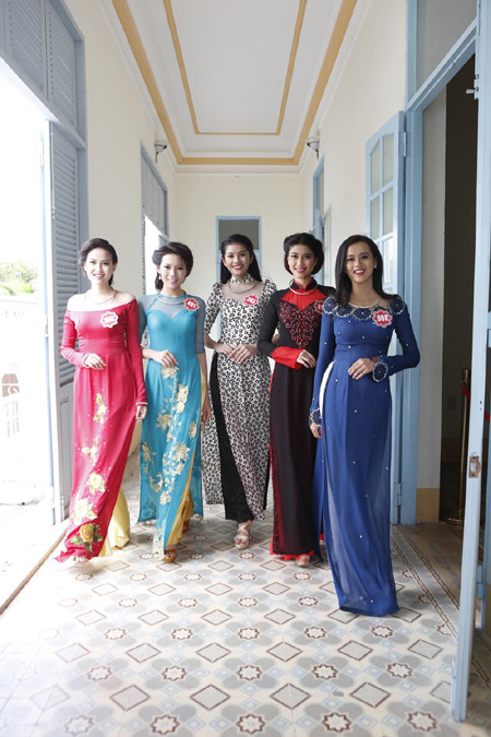 Theo chân thí sinh hoa hậu Việt Nam thăm nhà Công tử Bạc Liêu ảnh 6