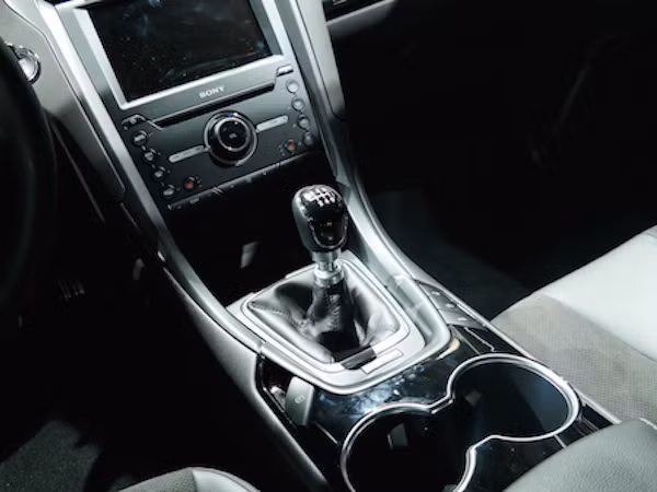 Cận cảnh Ford Mondeo 2015 lần đầu ra mắt tại Paris Motor Show ảnh 20