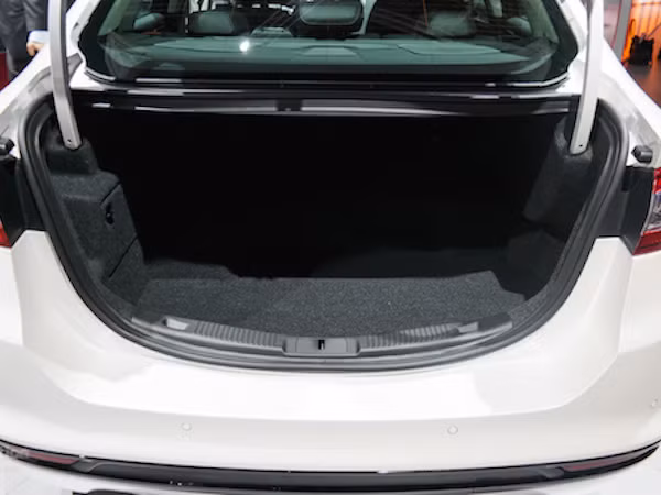 Cận cảnh Ford Mondeo 2015 lần đầu ra mắt tại Paris Motor Show ảnh 12