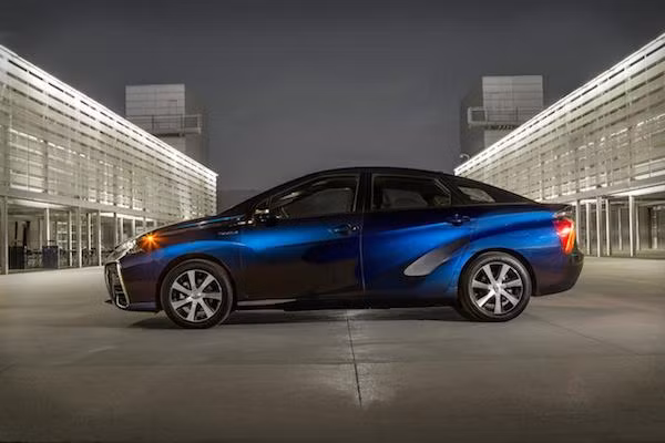 Toyota và Honda cùng nhau trình làng xe dùng pin nhiên liệu, chỉ thải ra hơi nước ảnh 7