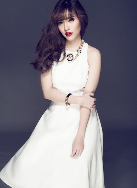 Bích Phương Idol tự tin khoe đường cong gợi cảm ảnh 10