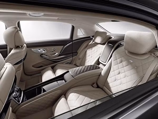 Mercedes hé lộ hình ảnh nội thất sang trọng của Maybach S600 ảnh 2