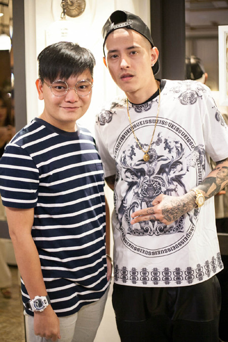 Stylist Trịnh Tú Trung hội ngộ nhóm nhạc đình đám một thời China Dolls ảnh 1