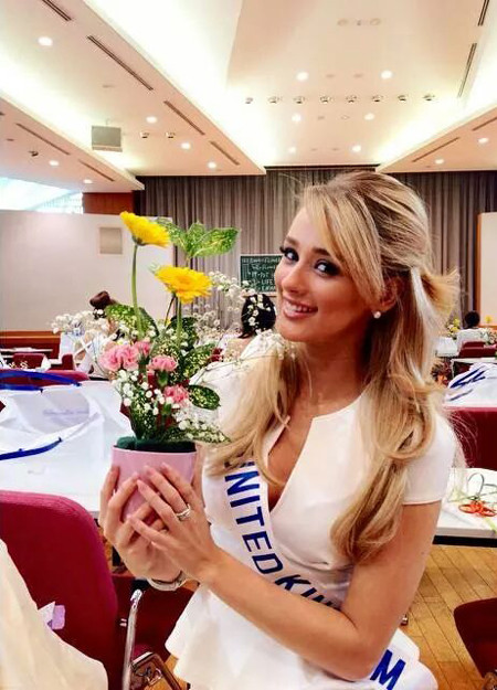 Hoa hậu Đặng Thu Thảo mang hình ảnh Việt Nam vào nghệ thuật cắm hoa Ikebana ảnh 8 Hoa hậu Đặng Thu Thảo mang hình ảnh Việt Nam vào nghệ thuật cắm hoa Ikebana ảnh 8