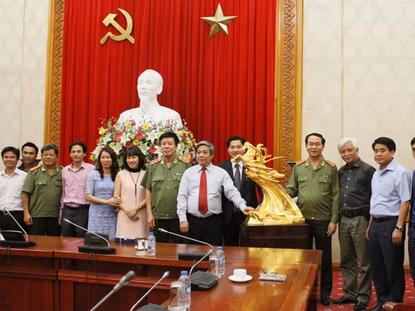 “Đức Thánh Gióng là biểu tượng của tinh thần Việt” ảnh 1