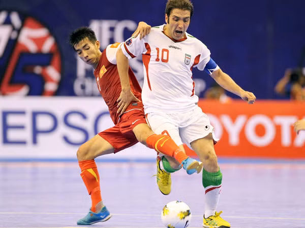 Tuyển Việt Nam thua Tuyển Iran 1-6 trong trận đấu tập trước giải Grand Prix ảnh 1