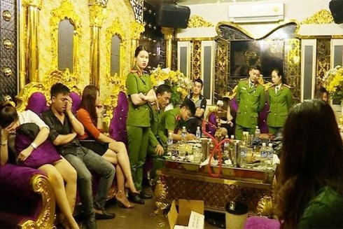 "Tiệc ma túy" ngày càng nhiều, đủ mọi tầng lớp, mọi lứa tuổi! ảnh 4 "Tiệc ma túy" ngày càng nhiều, đủ mọi tầng lớp, mọi lứa tuổi! ảnh 4