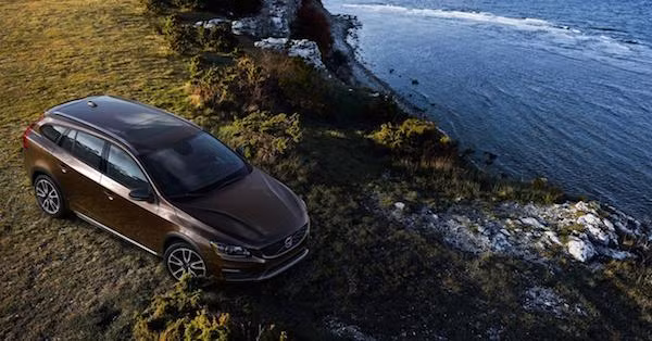Volvo V60 Cross Country sẵn sàng cho Los Angeles Auto Show ảnh 5