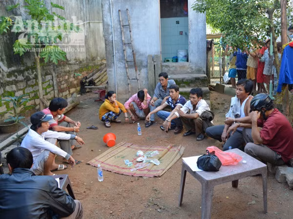 Quảng Ngãi: Xóa ổ bạc ở vùng giáp ranh ảnh 1