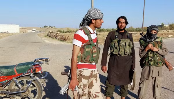 LHQ kêu gọi ngừng bắn, bảo vệ Kobani, ngăn chặn IS thảm sát người Kurd ảnh 1