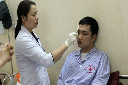 Báo động tình trạng hành hung bác sĩ, hộ sinh tại các bệnh viện ảnh 2